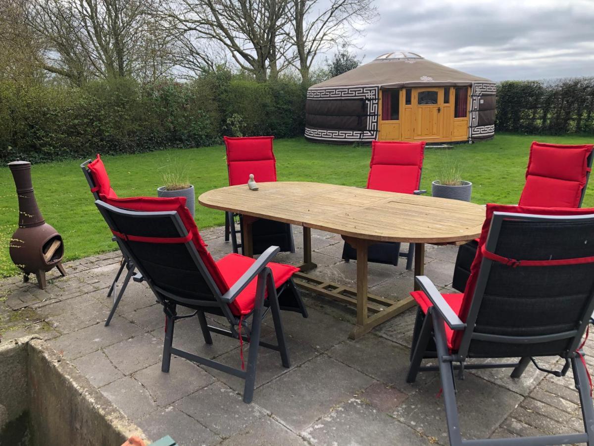 Overnachten In Een Luxe Yurt! Zonnemaire Exterior foto